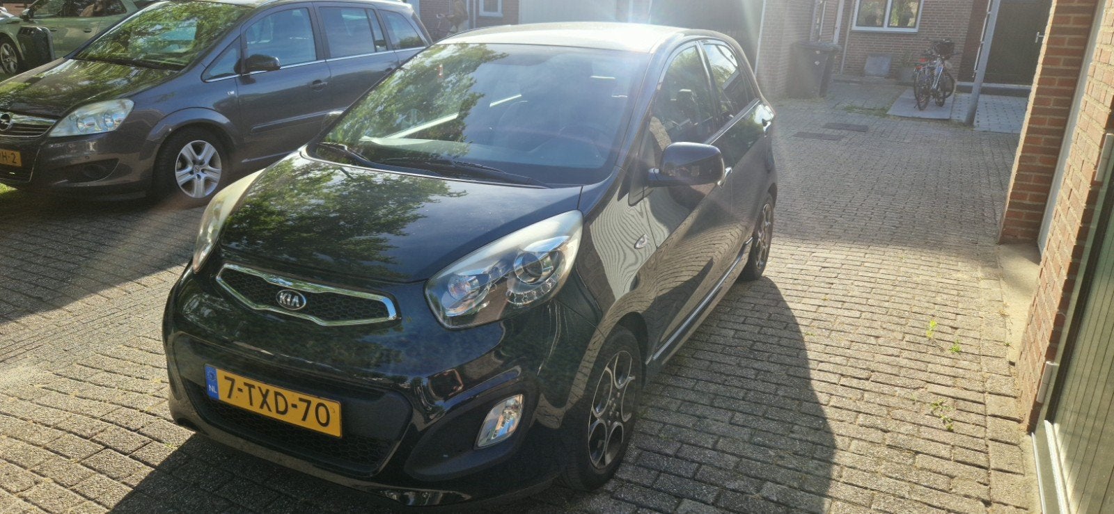 Kia Picanto 1.0 - 2014 Zwart - 96.000km, Auto's, Voorwielaandrijving, 4 cilinders, 400 kg, Leder en Stof
