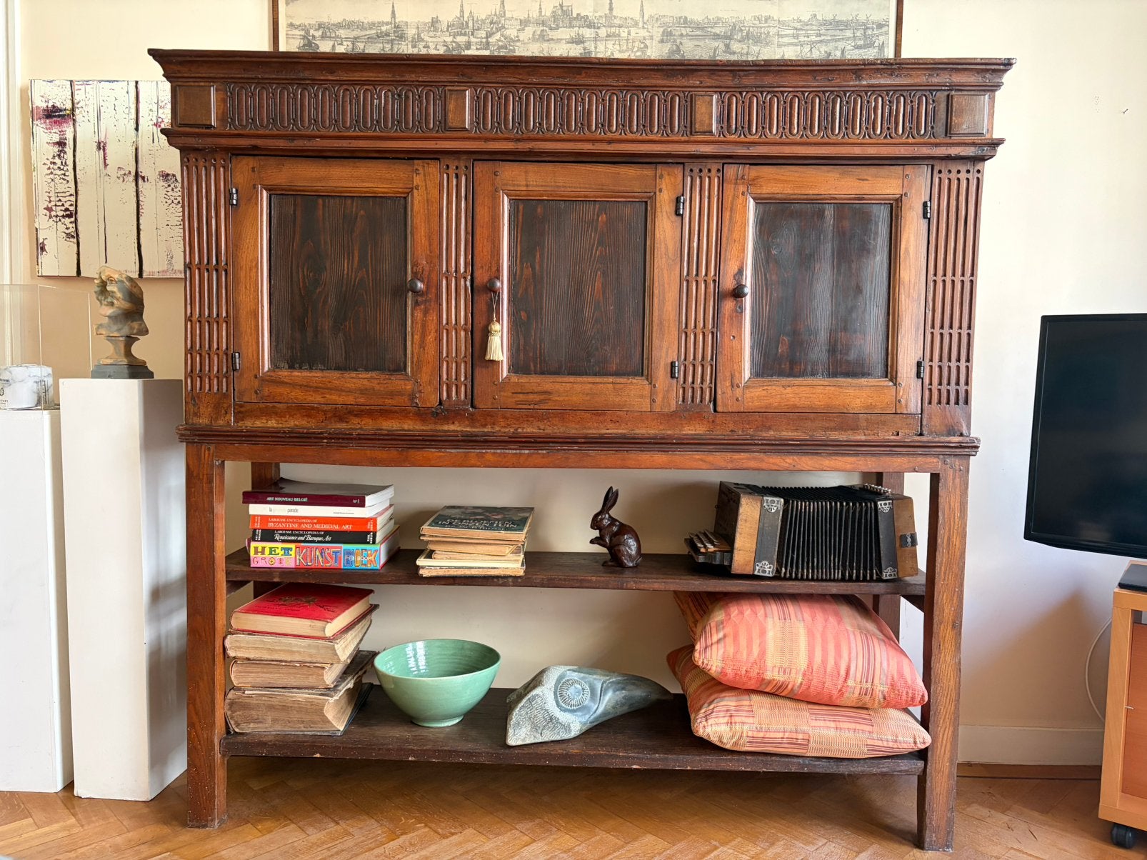 Antieke wandkast, Ophalen, 150 tot 200 cm, 150 tot 200 cm, 25 tot 50 cm