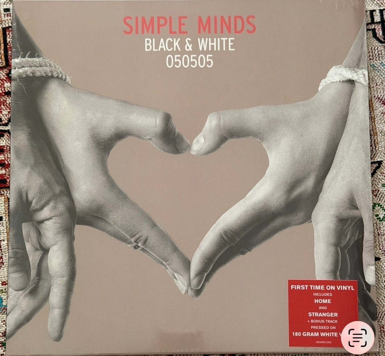 Simple Minds - Black & White 050505 (180 gram wit vinyl), LP, Geseald, Ophalen of Verzenden, 12 inch