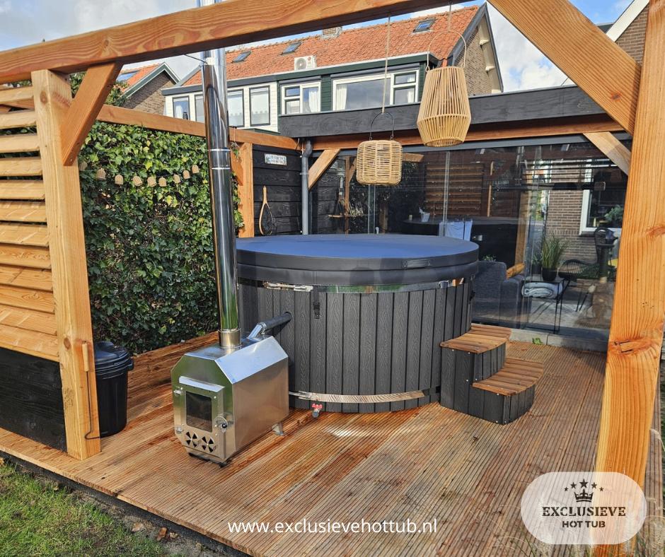 Hottub te koop|Houtgestookt|Elektrisch of Hybride|NIEUW, Ophalen of Verzenden, Nieuw, Trap