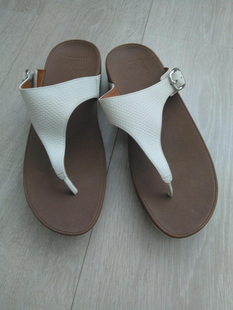 Fitflop mt 40 nieuw, Slippers, Wit, Nieuw, Ophalen of Verzenden