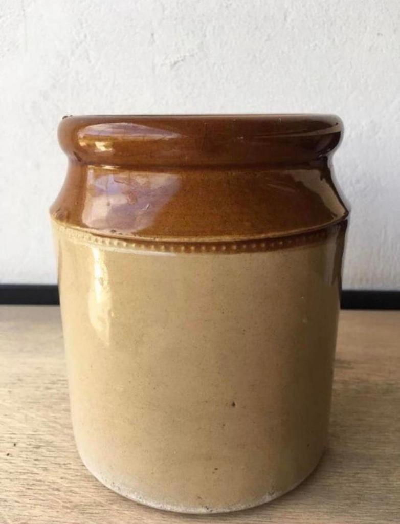 Mooie Vintage bruin/beige glazuur terracotta bloempot, Ophalen of Verzenden