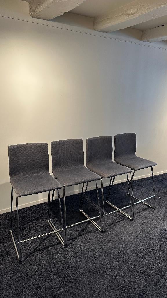 4 x Ikea Volfgang stoelen. Grijs (18199), Huis en Inrichting, Ophalen of Verzenden, Gebruikt, Grijs, Vier