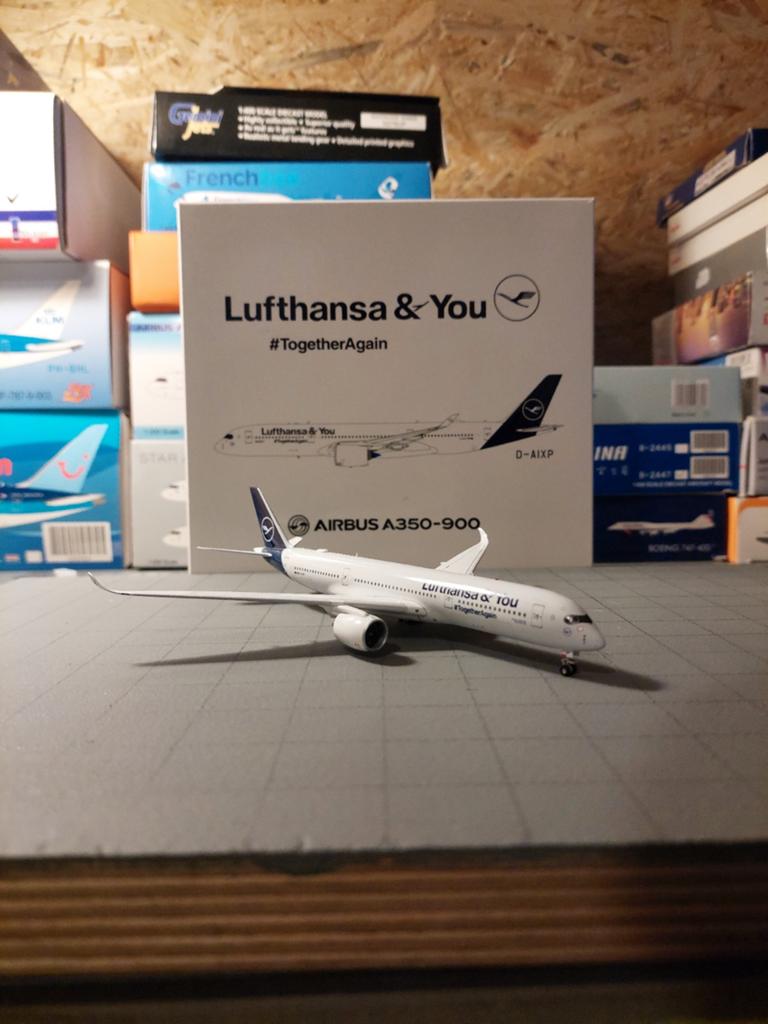 Airbus a350-900 Lufthansa&You 400Avation, Ophalen of Verzenden, Schaalmodel
