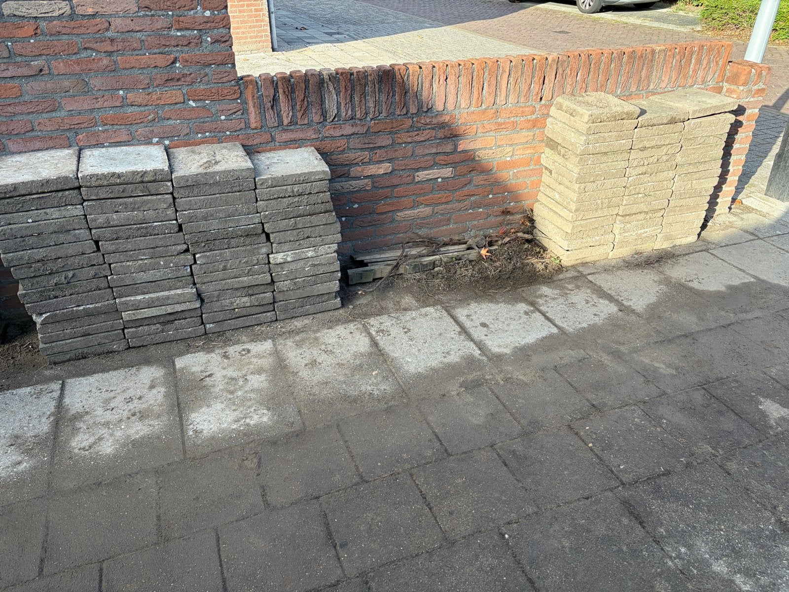 100 gratis betontegels 30x30 - gratis af te halen, Tuin en Terras, Ophalen, Gebruikt, 10 m² of meer, Beton