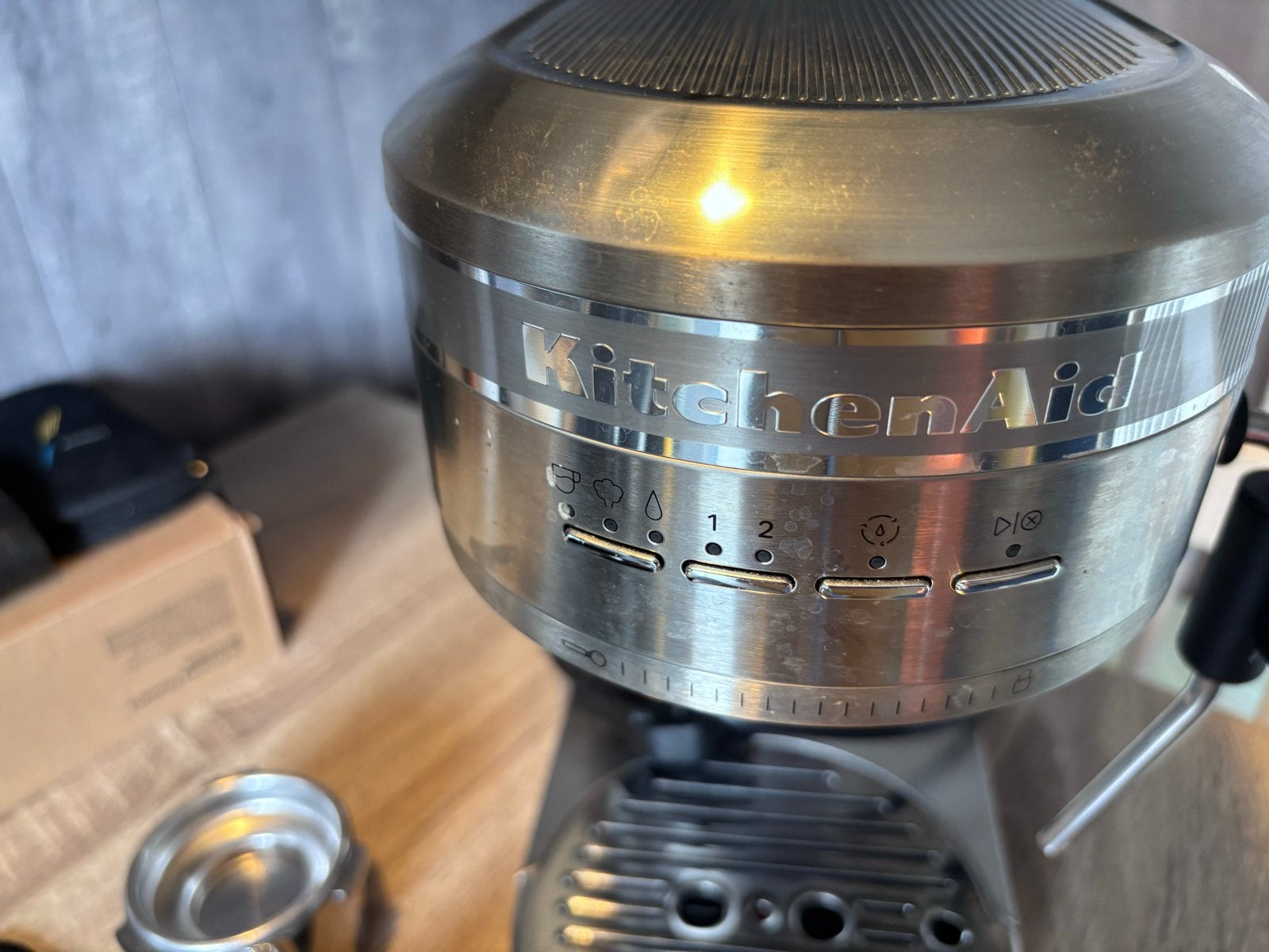 KitchenAid Artisan Espresso Apparaat - RVS, Espresso apparaat, Gemalen koffie, Zo goed als nieuw, 1 kopje
