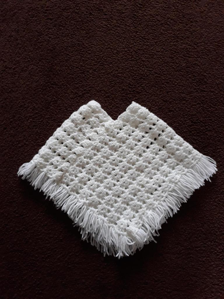 Zgan handgemaakte poncho maat 62, Kinderen en Baby's, Babykleding | Maat 62, Overige typen, Meisje, Handgemaakt, Ophalen of Verzenden