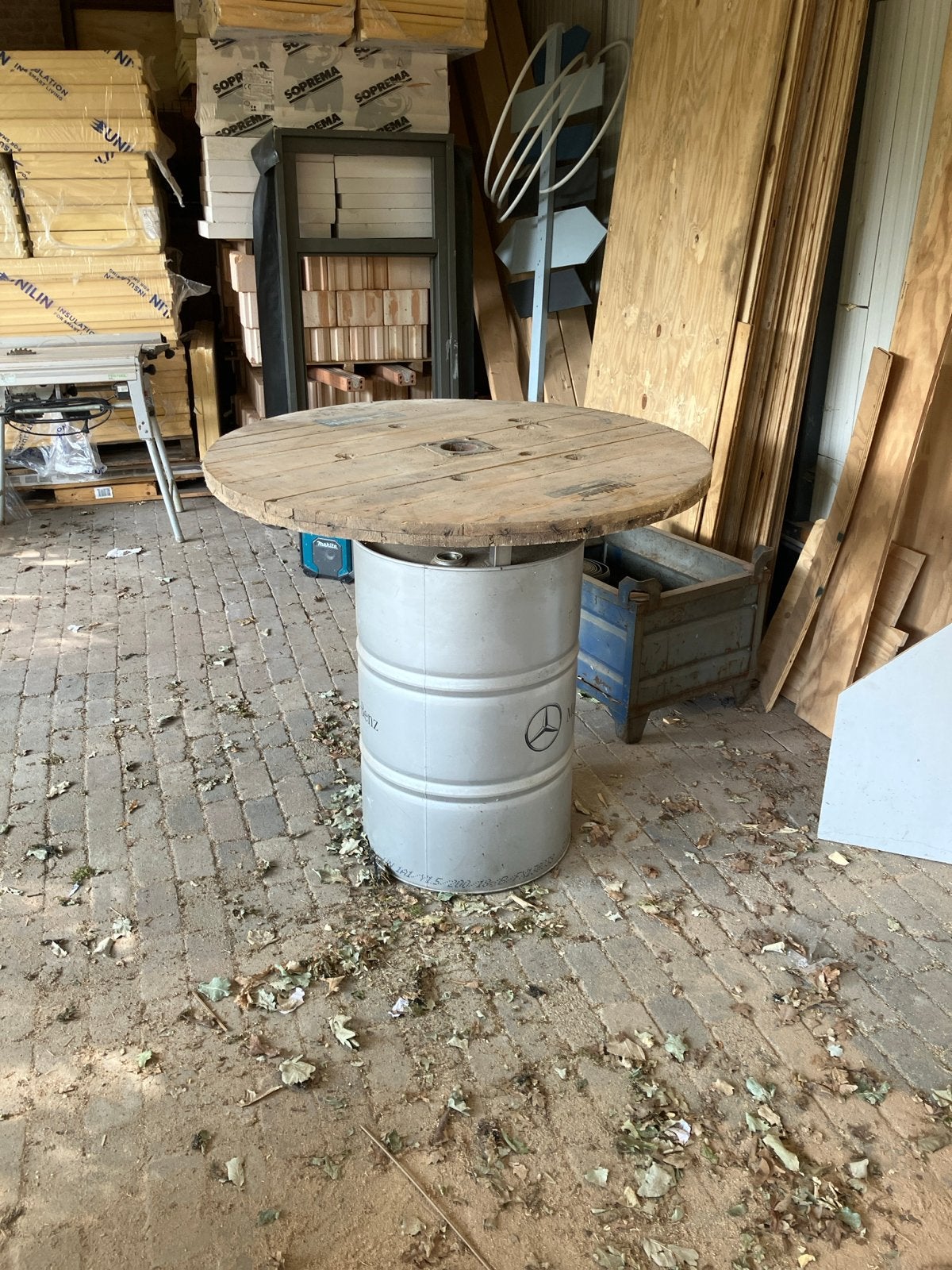Unieke Bartafel Mercedes - Industriële Stijl, Ophalen, Gebruikt