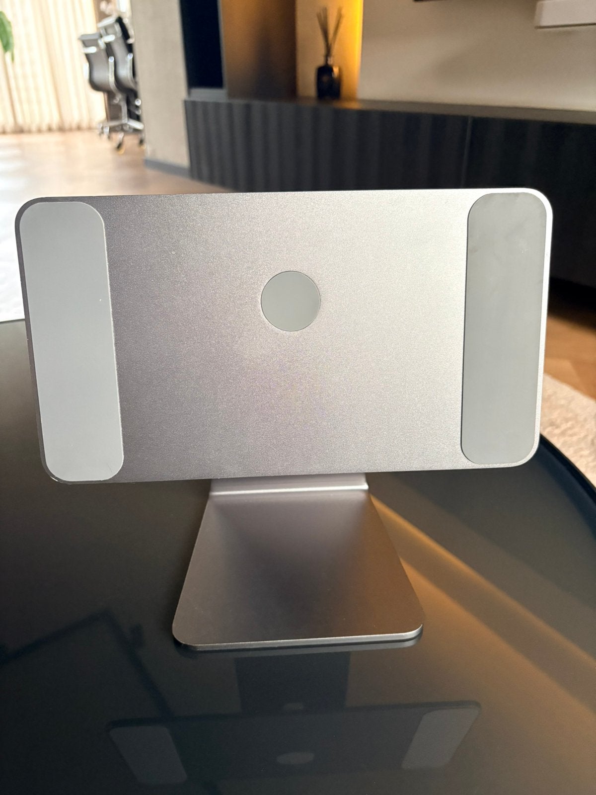 Ipad houder/standaard, Ophalen, Zo goed als nieuw