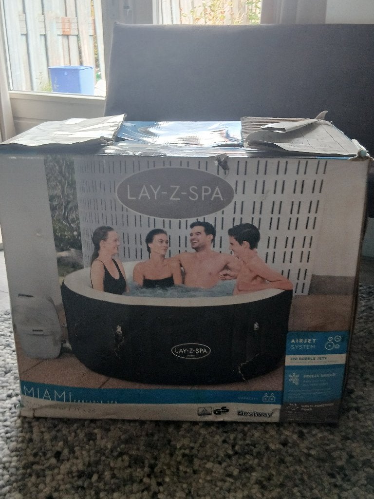 Spa, Tuin en Terras, Ophalen, Gebruikt, Afdekzeil, Opblaasbaar