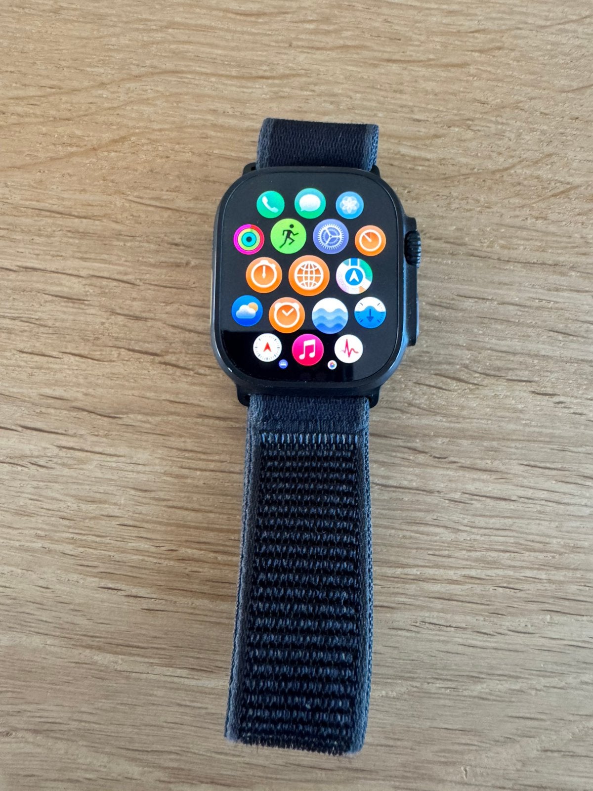 Apple Watch Ultra 2 (zwart) met extra's, Ophalen, Zwart, IOS, Zo goed als nieuw