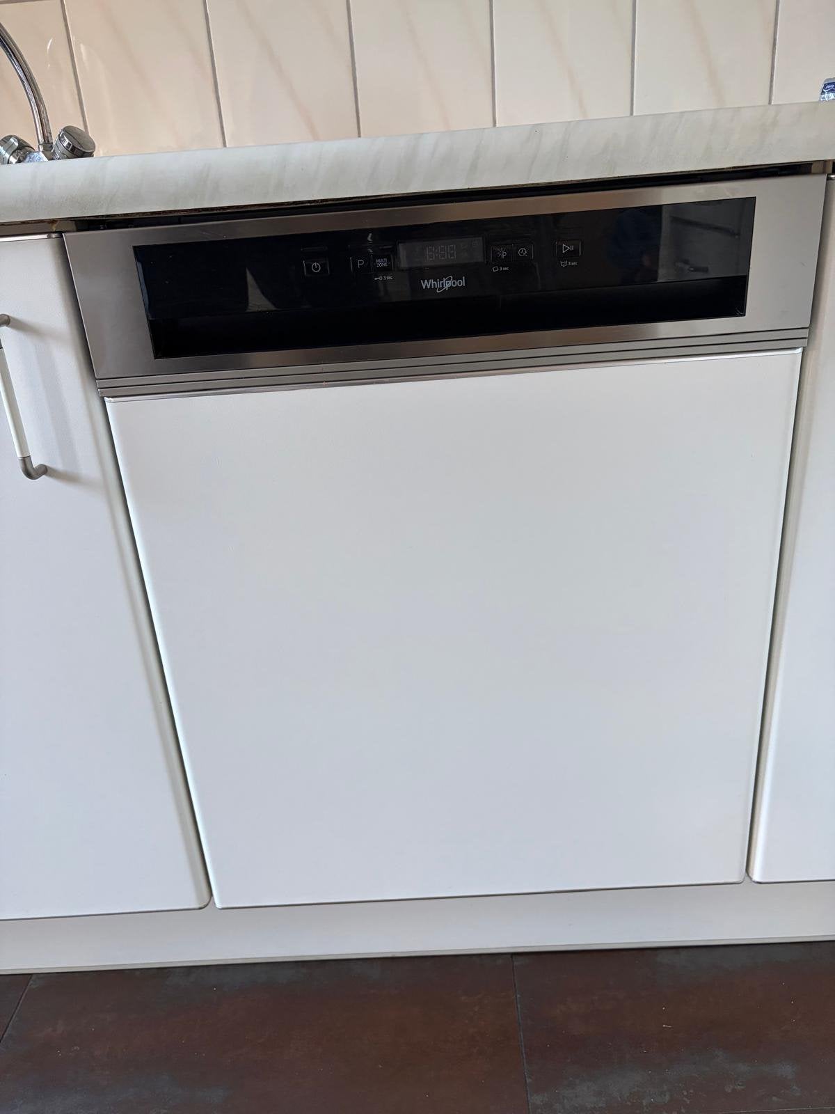 Whirlpool vaatwasser, Witgoed en Apparatuur, Ophalen, Zo goed als nieuw