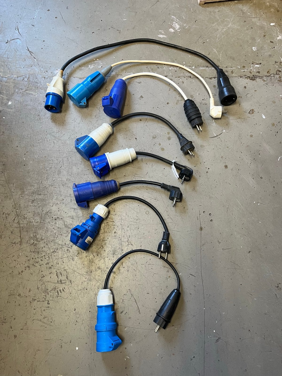 Diverse CEE verlengkabels en adapters, Ophalen, Gebruikt, Overige merken, Kabel of Snoer