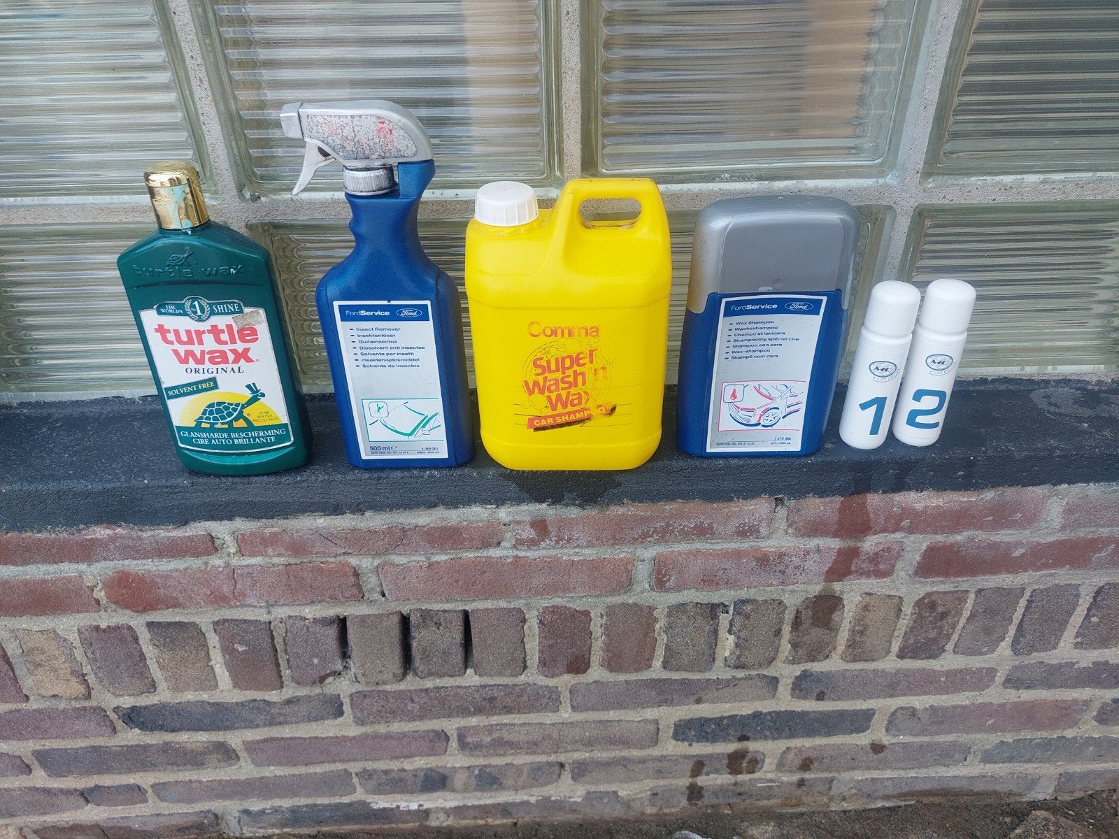 Complete set voor auto verzorging, Ophalen