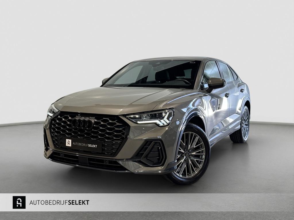 Audi Q3 Sportback 45 TFSI e S-line | Trekhaak | Camera | Chr, Auto's, Audi, Met garantie (alle), Automatische klimaatregeling