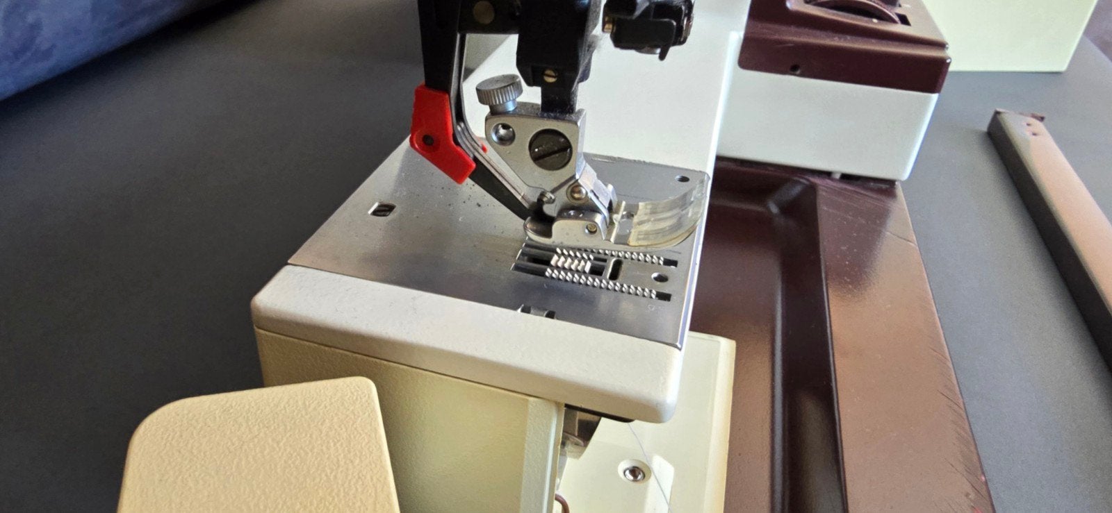 Foto 2 van Pfaff Tiptronic 1071 printplaat defect