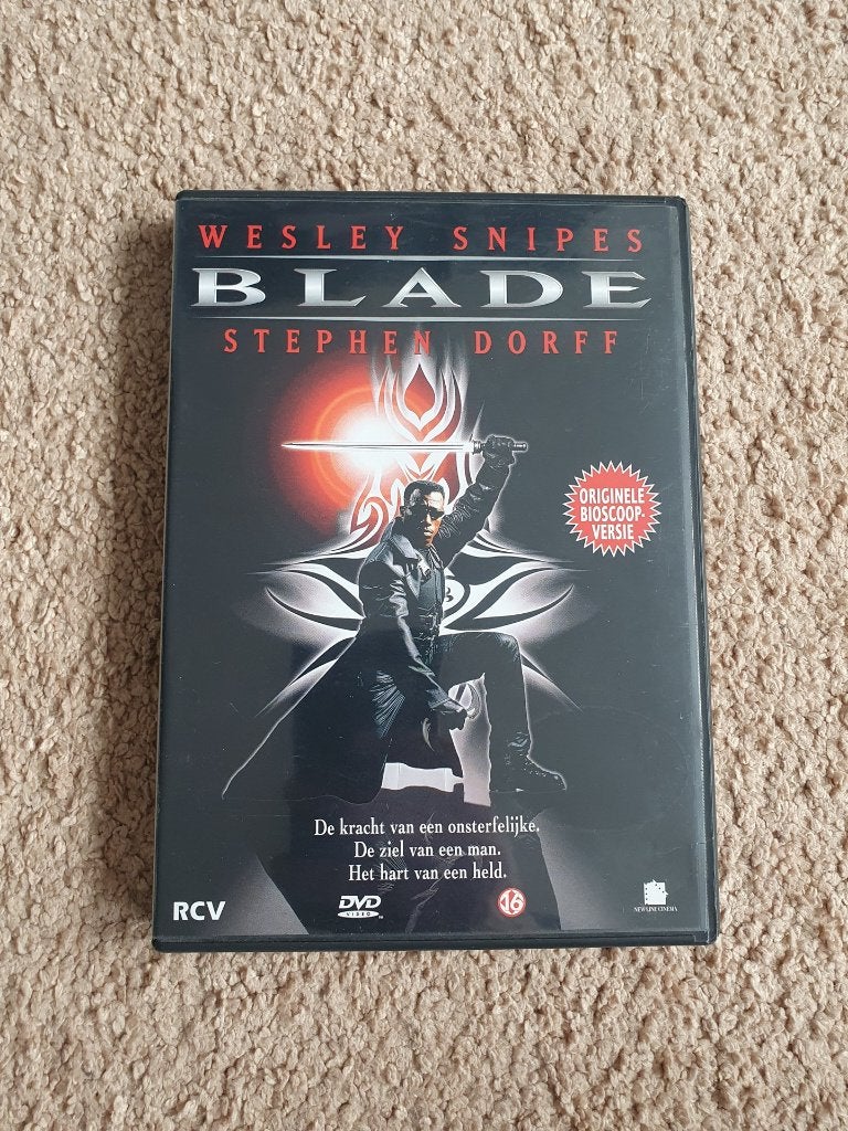 DVD Blade (1998) met Wesley Snipes, Vanaf 16 jaar, Ophalen of Verzenden, Gebruikt