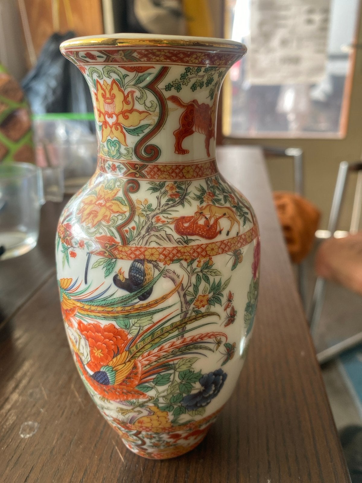 Prachtig gedecoreerd vaasje, Saji Fine China, Japan, Ophalen of Verzenden