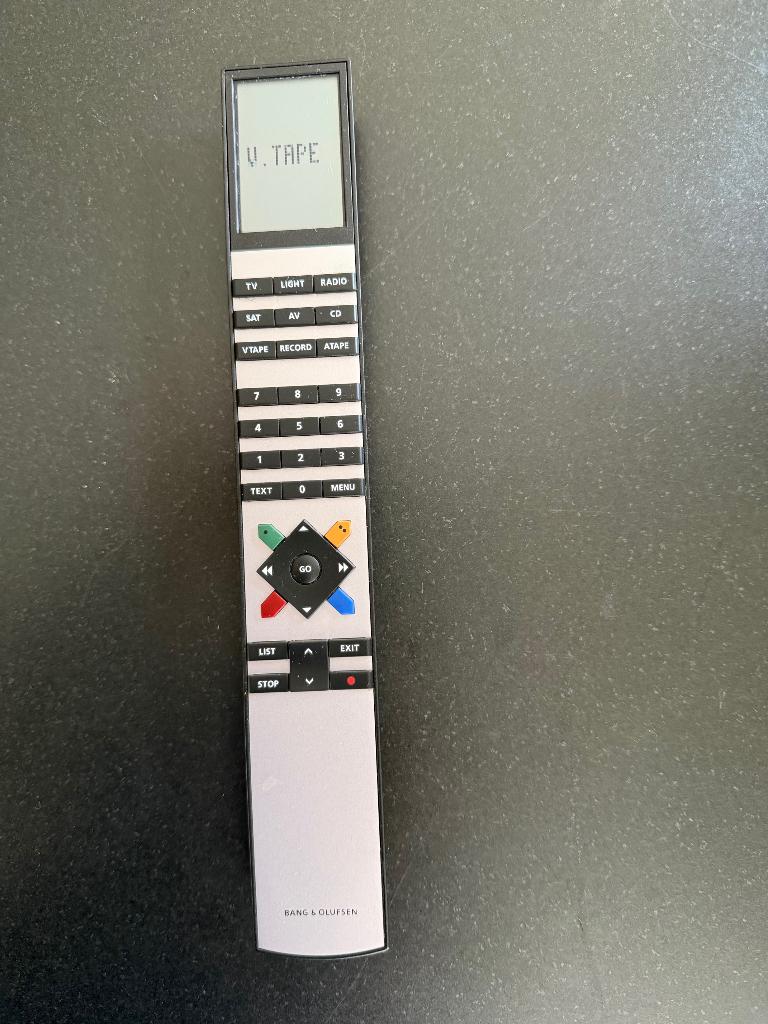 Bang & Olufsen (B&O) Beo4 afstandbediening - pixels 100%, Audio, Tv en Foto, Afstandsbedieningen, Tv, Ophalen of Verzenden, Zo goed als nieuw