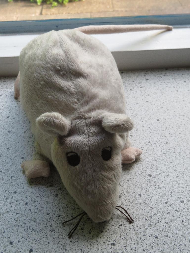 Dikke Rat van IKEA Gosig Ratta grijs grijze muis velours, Muis, IKEA, Grijs, Ophalen of Verzenden