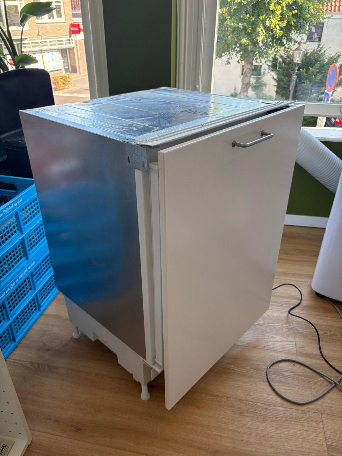 MOET WEG!! HUTTRA IKEA INBOUW KOELKAST, Witgoed en Apparatuur, Ophalen, Gebruikt, 45 tot 60 cm, Met vriesvak