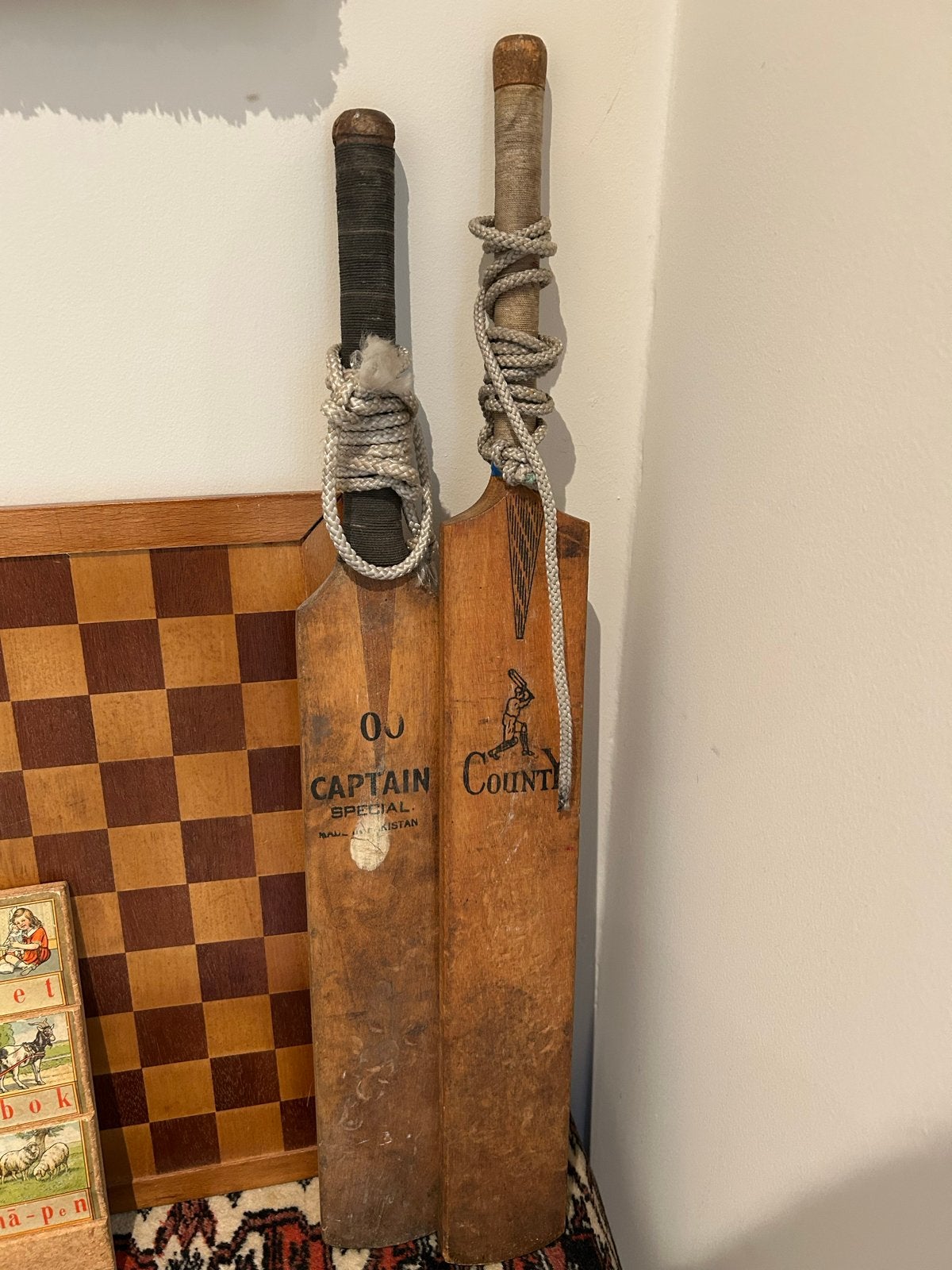 Vintage cricket bats - Twee stuks, Ophalen of Verzenden, Gebruikt