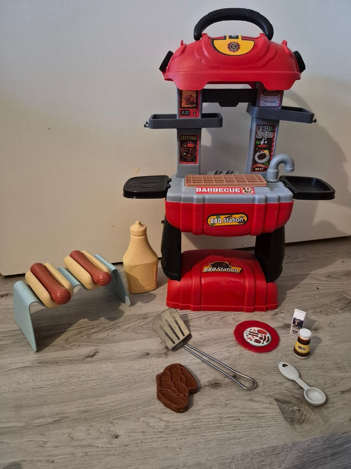 Speelgoed BBQ Station met accessoires, Ophalen of Verzenden, Gebruikt, Jongen of Meisje