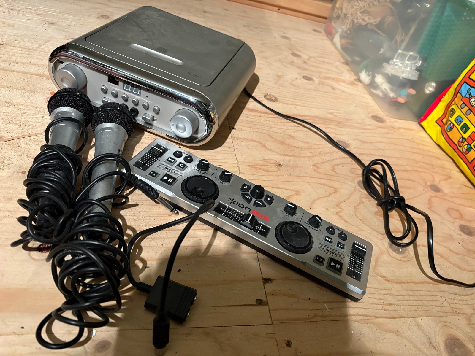 Karaokeset met microfoons en ION DJ2GO controller, Ophalen, Gebruikt, Complete set