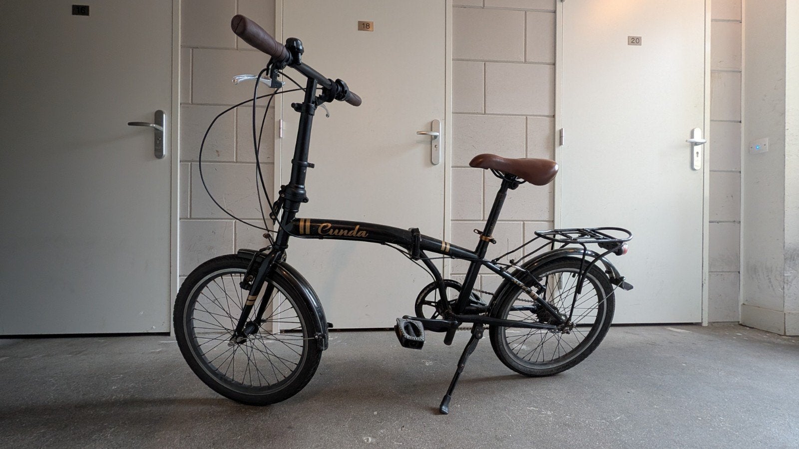 Cunda vouwfiets - 20 inch wielen, zwart, Fietsen en Brommers, 20 inch of meer, Gebruikt, Velgrem, Versnellingen