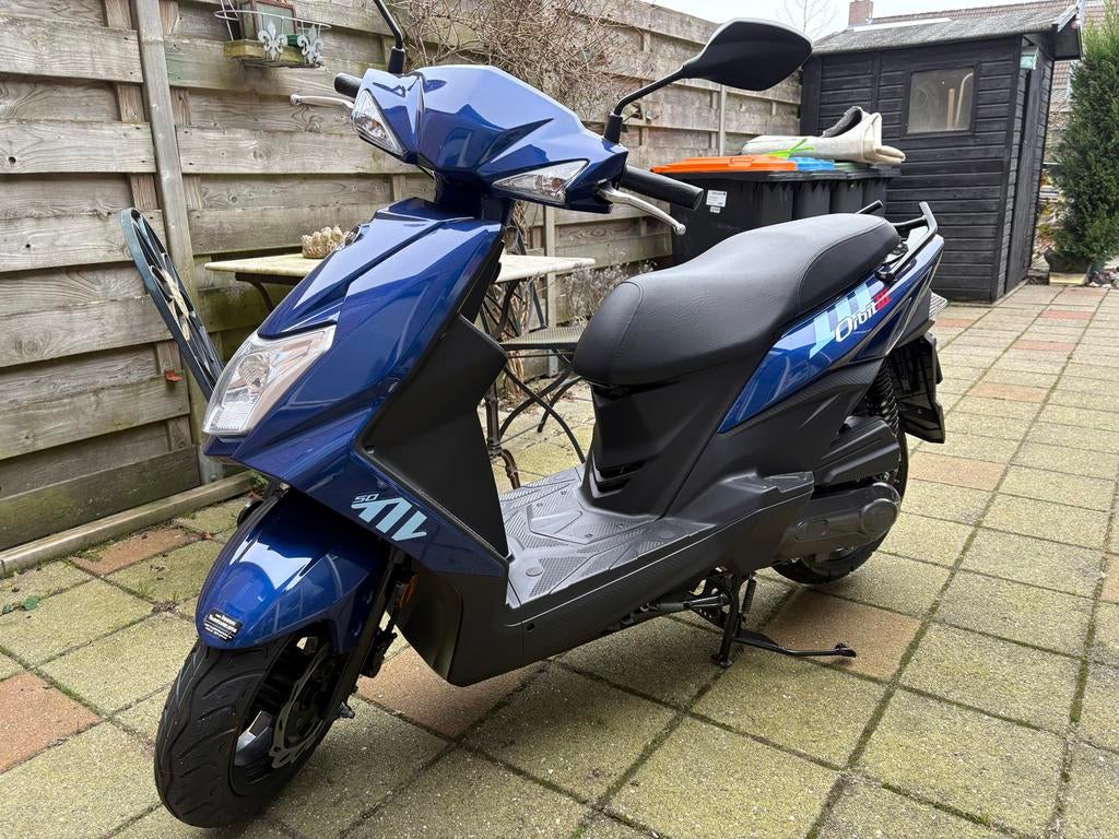 Zo goed als nieuwe SYM orbit 3, Fietsen en Brommers, Scooters | SYM, Ophalen, Zo goed als nieuw, Benzine, Orbit