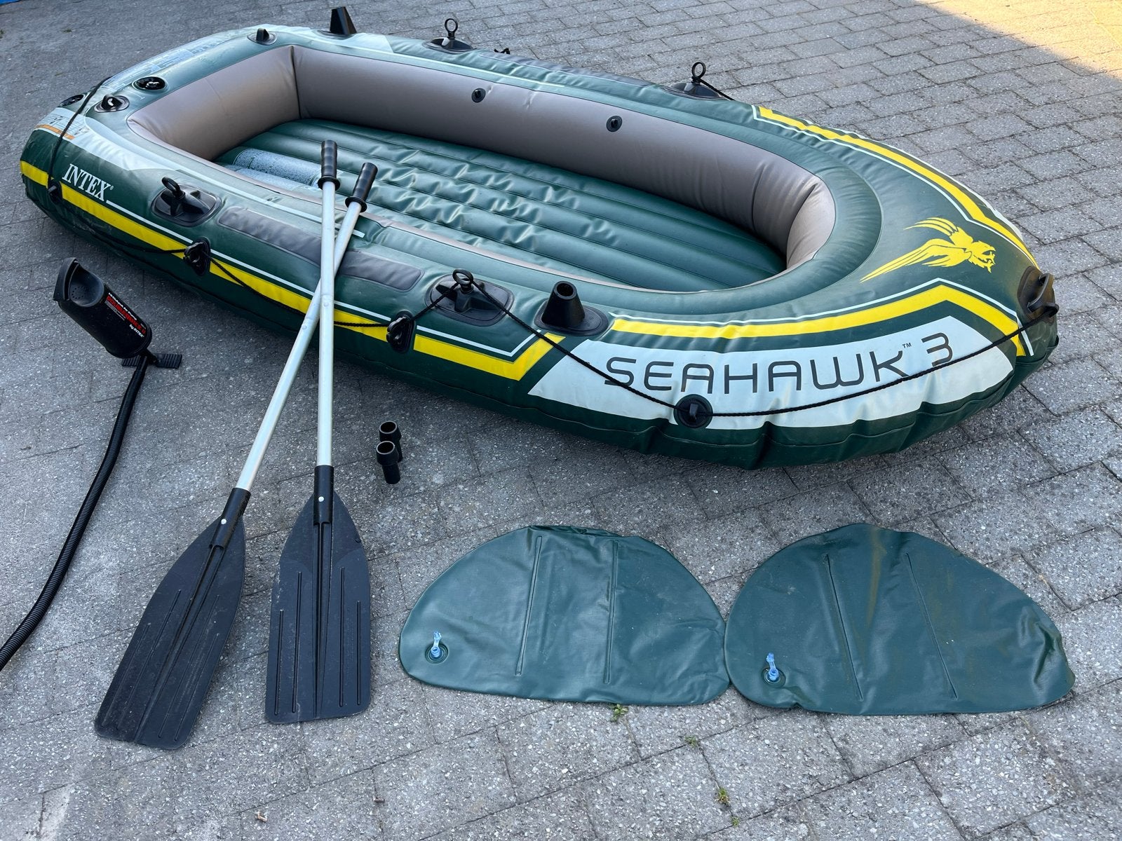 Intex Seahawk 3 boot, Ophalen