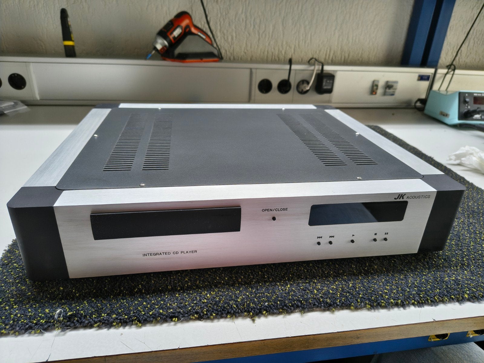 JK Acoustics Integrated CD-speler met garantie, Ophalen, Zo goed als nieuw, Overige merken