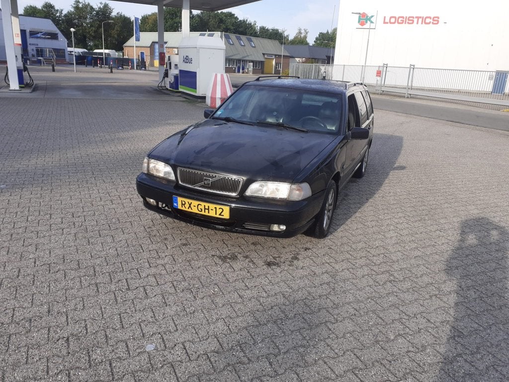 Volvo V70 2.5 1997 Zwart, Voorwielaandrijving, Zwart, Zwart, Particulier
