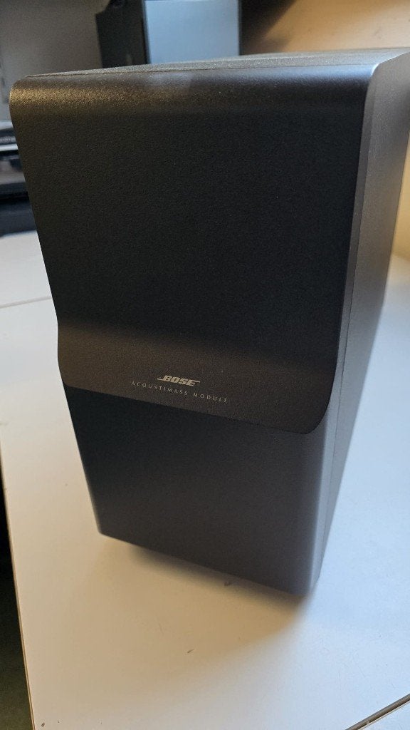 Bose Acoustimass surround speakerset