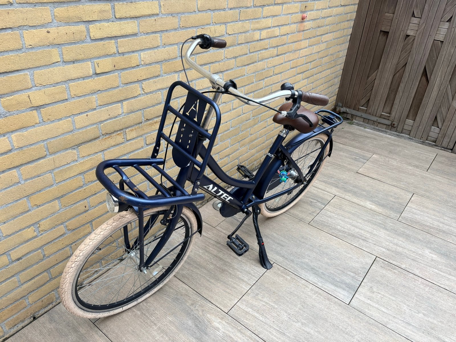 Altec Dutch transportfiets - 24inch, Ophalen, Zo goed als nieuw, Terugtraprem, 20 inch of meer