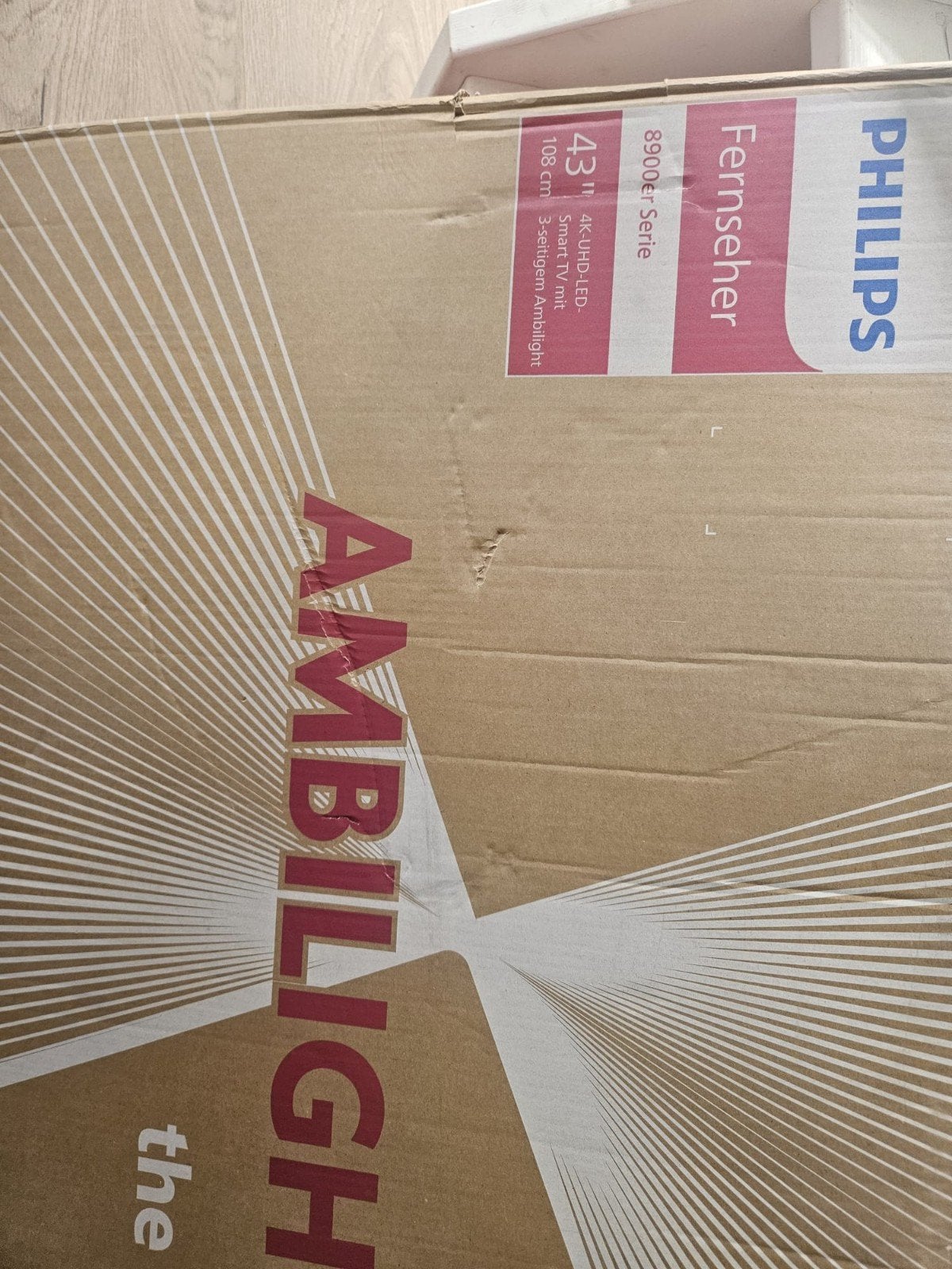 als nieuw philips ambilight, Minder dan 4 cm, Overige materialen, Ophalen of Verzenden, Zo goed als nieuw