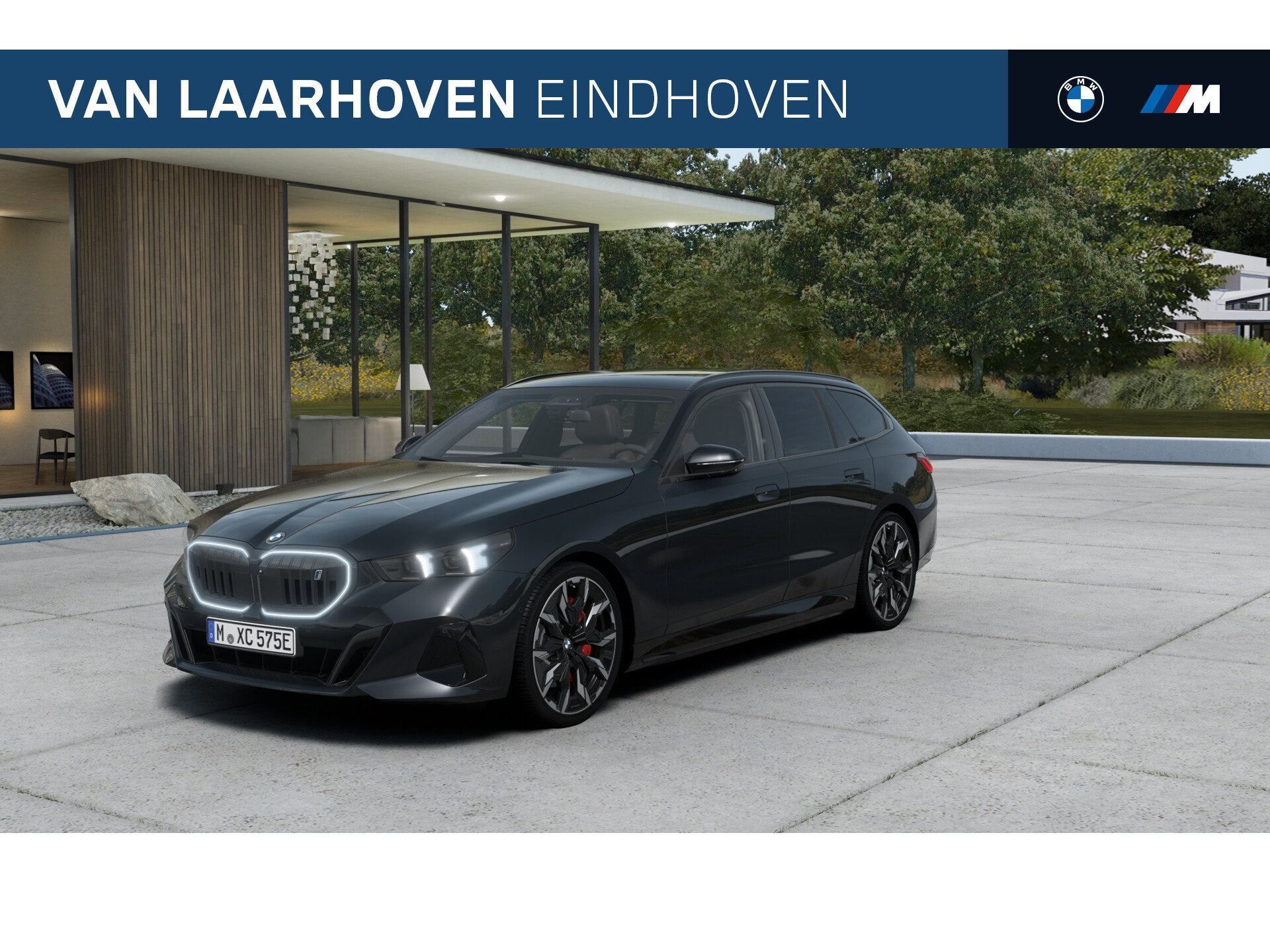 BMW i5 Touring xDrive40 M Sport / Panoramadak / Trekhaak / A, Automaat, Dealer onderhouden, Stoelverwarming, Zilver of Grijs