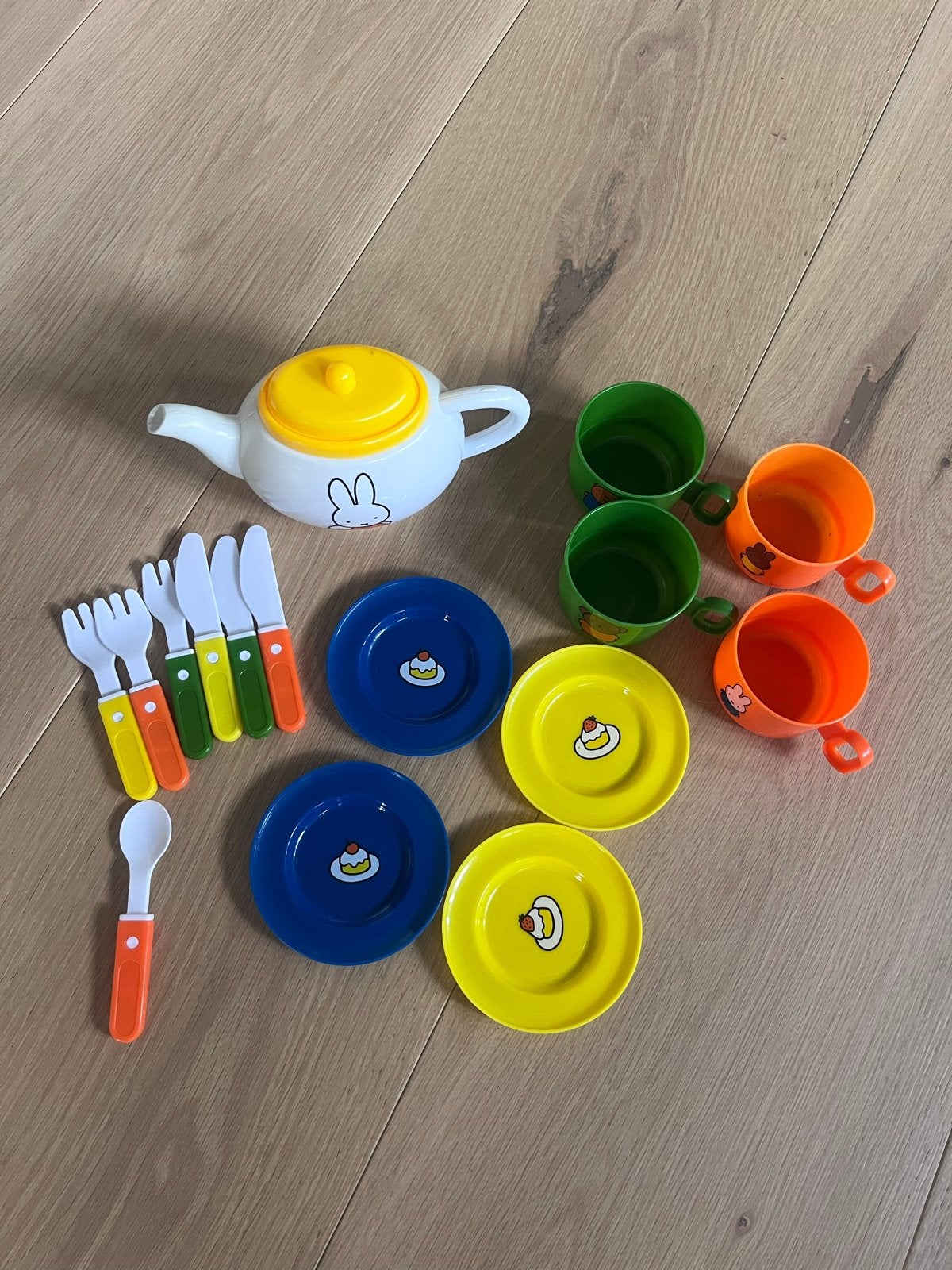 Nijntje servies, Ophalen, Gebruikt, Jongen of Meisje