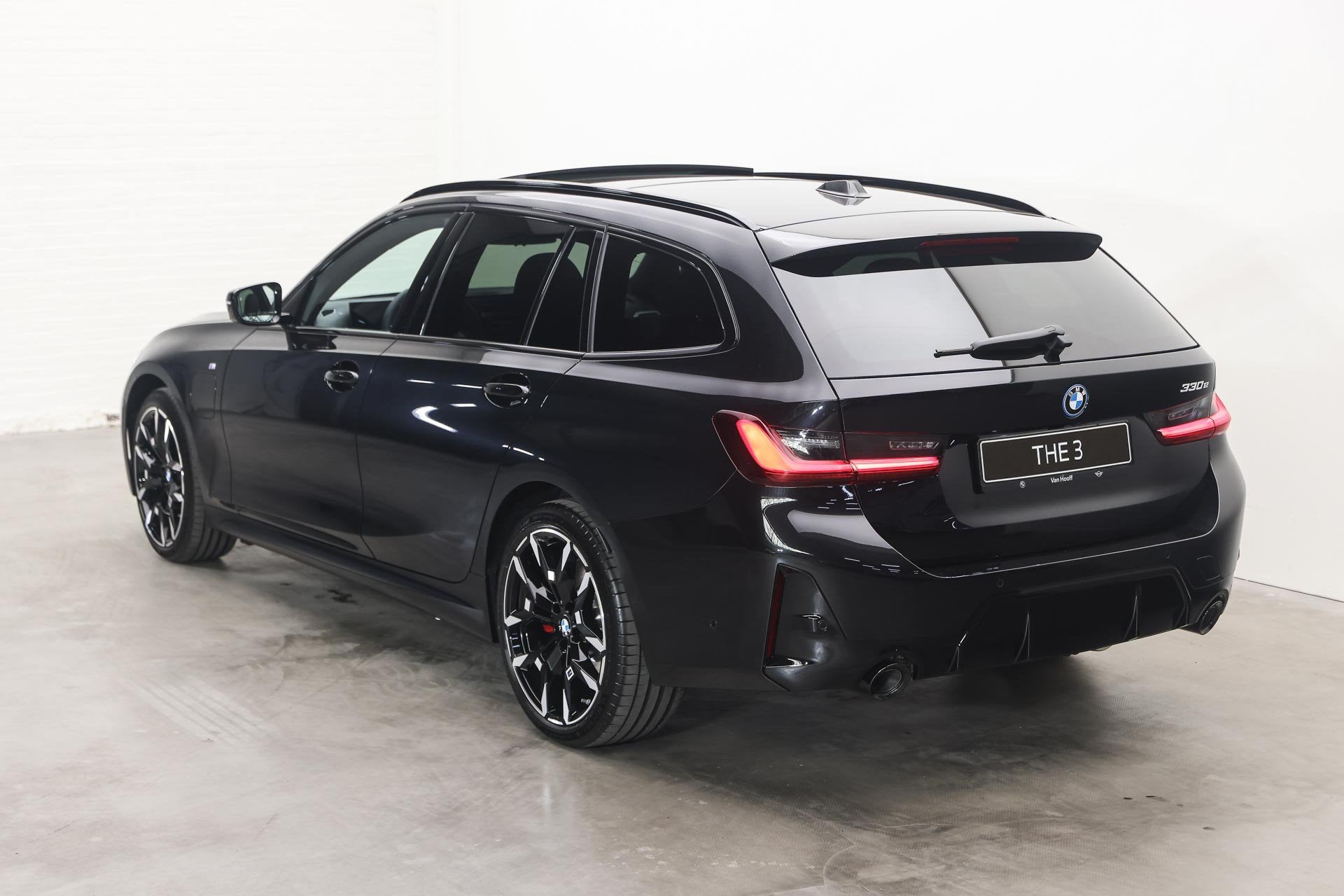 BMW 3 Serie Touring 330e M Sport Automaat / Trekhaak / Panor, Auto's, Automaat, Achterwielaandrijving, Zwart, 4 cilinders