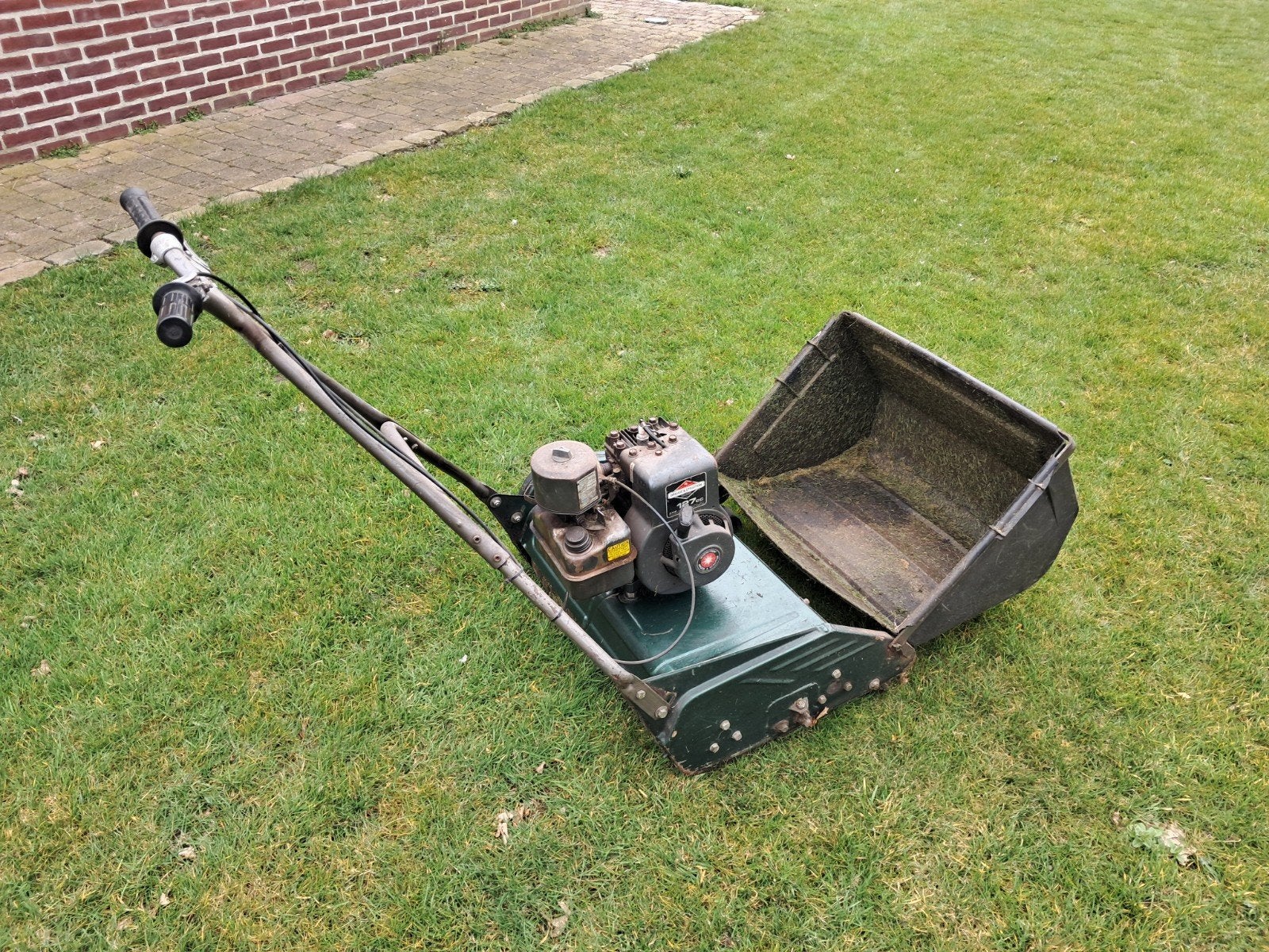 Superia Arosa benzine kooimaaier – Briggs & Stratton, Kooimesmaaier, Ophalen, Gebruikt, 50 cm of meer