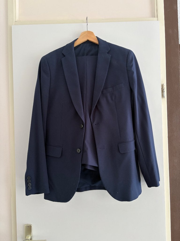 Kostuum donker blauw, Kleding | Heren, Kostuums en Colberts, Ophalen, WE, Blauw, Zo goed als nieuw
