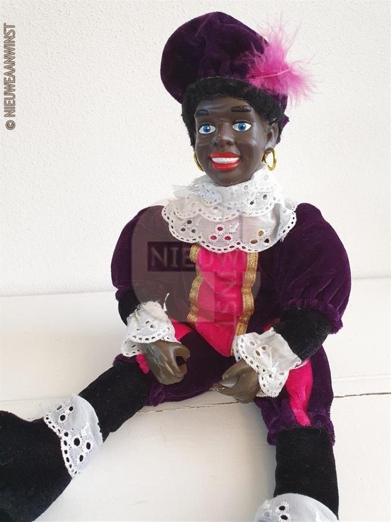 Nostalgische etalage Piet pop - 45cm, paars/roze, Diversen, Verzenden, Zo goed als nieuw
