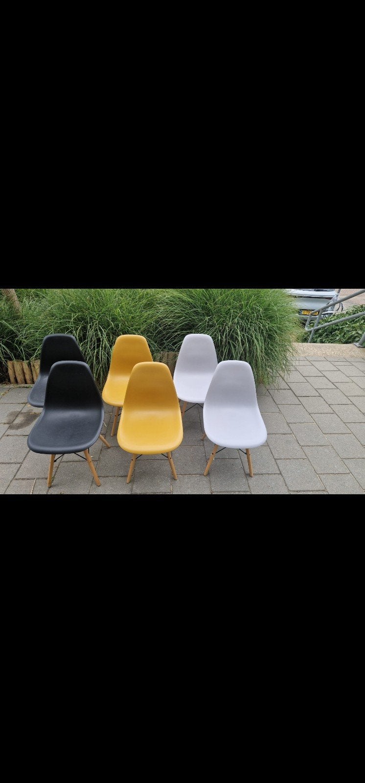 4 mooie stoelen 2 kleuren demonteerbaar €10,- per stuk, Ophalen, Gebruikt, Hout, Vier