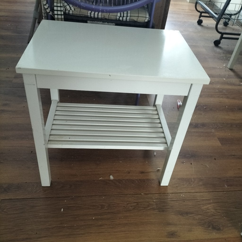 Bijzettafel 55 x 40 cm, Minder dan 55 cm, Vierkant, Zo goed als nieuw, Hout