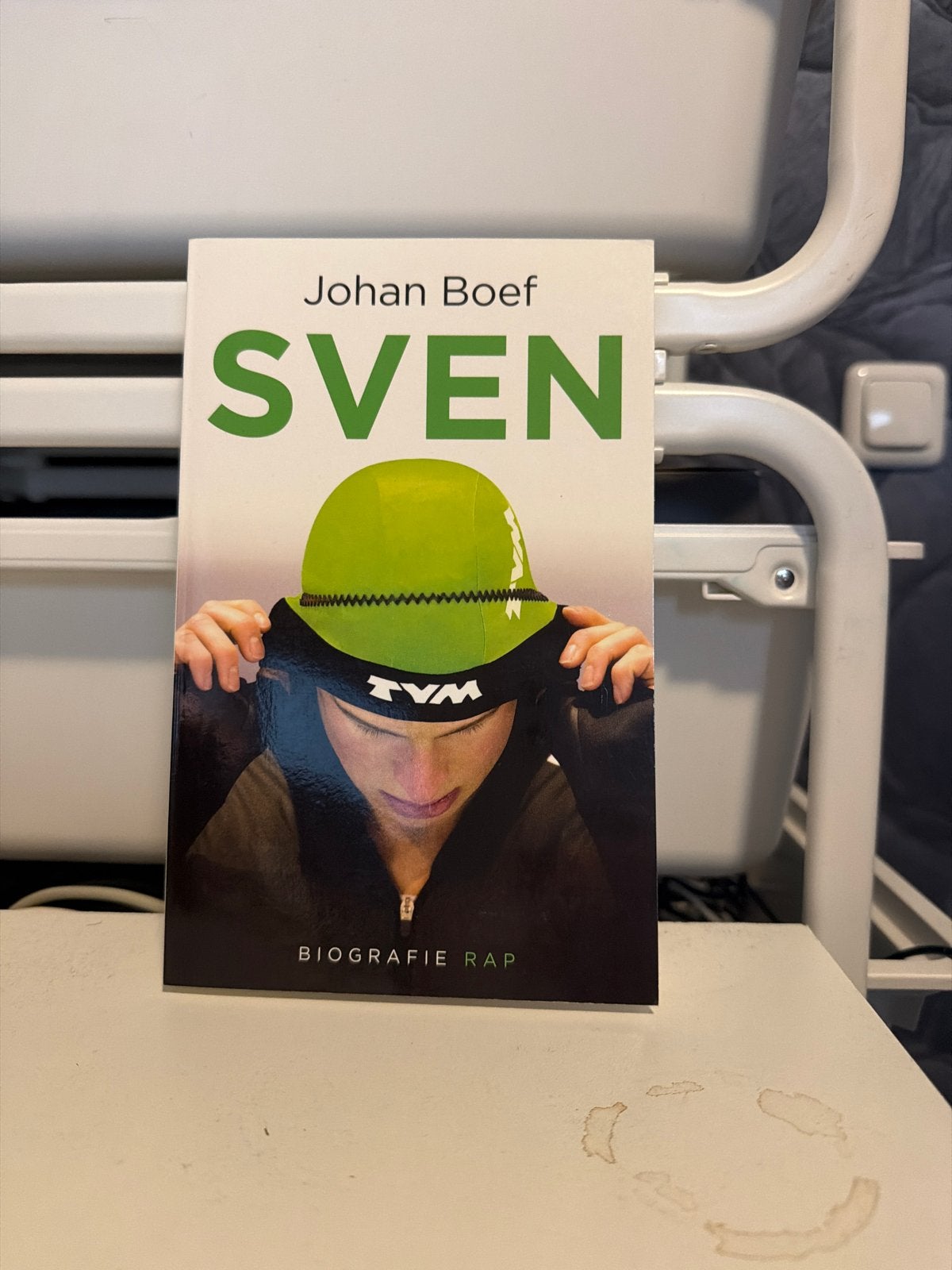 SVEN - Biografie van schaatser Sven Kramer, Verzenden, Zo goed als nieuw, Sport