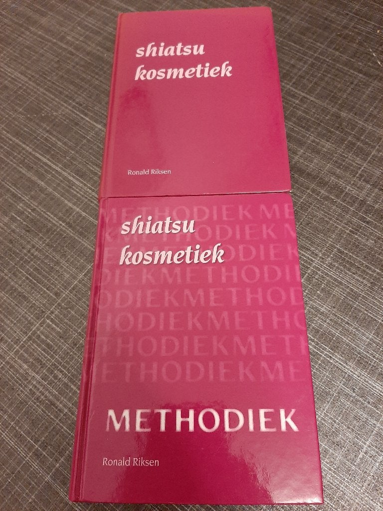 Shiatsu Kosmetiek en Methodiek, Ophalen of Verzenden, Beta, Zo goed als nieuw, HBO