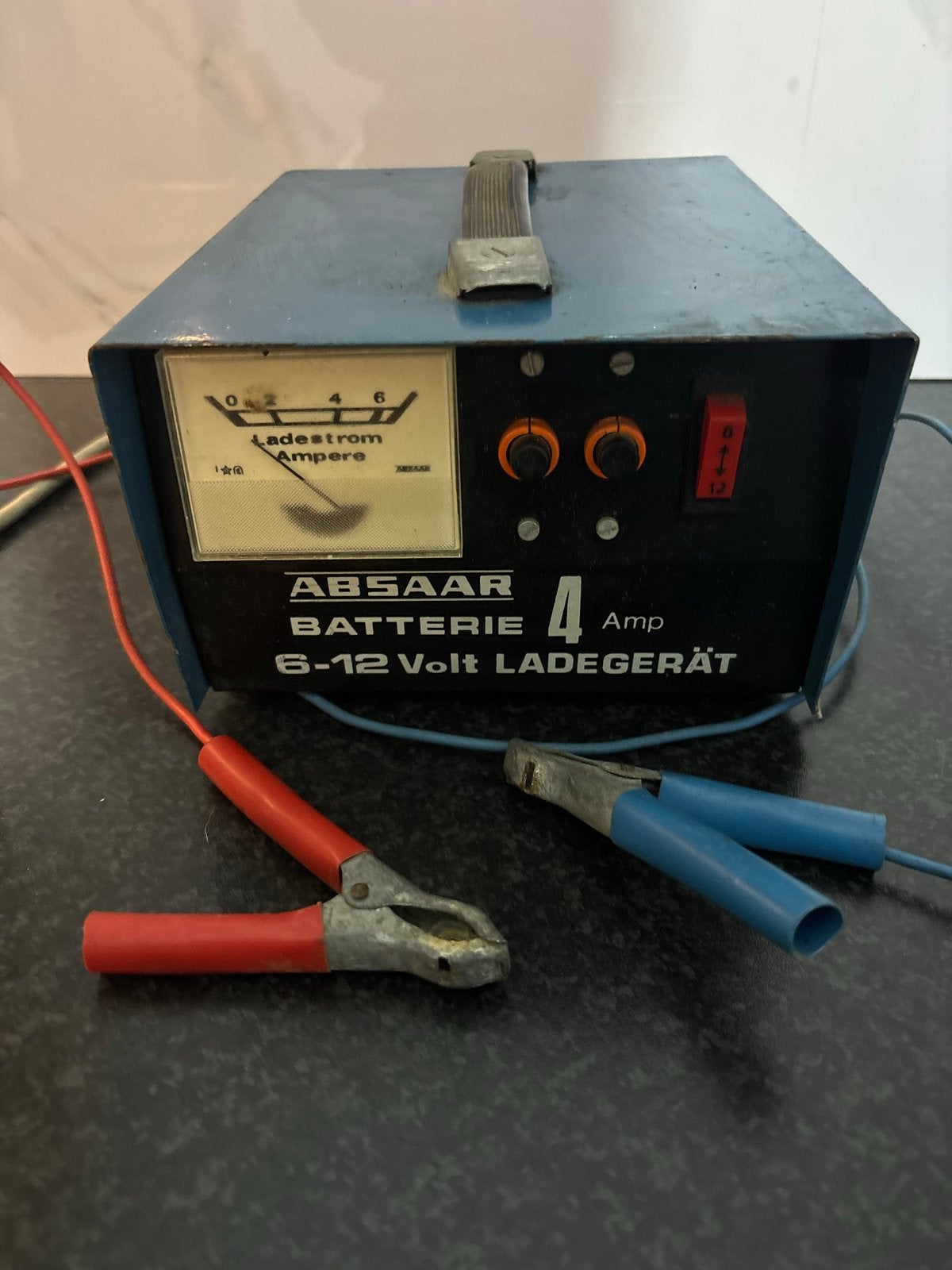 ABSAAR Acculader 6-12 Volt 4 Ampere - Vintage, Gebruikt, Universele onderdelen