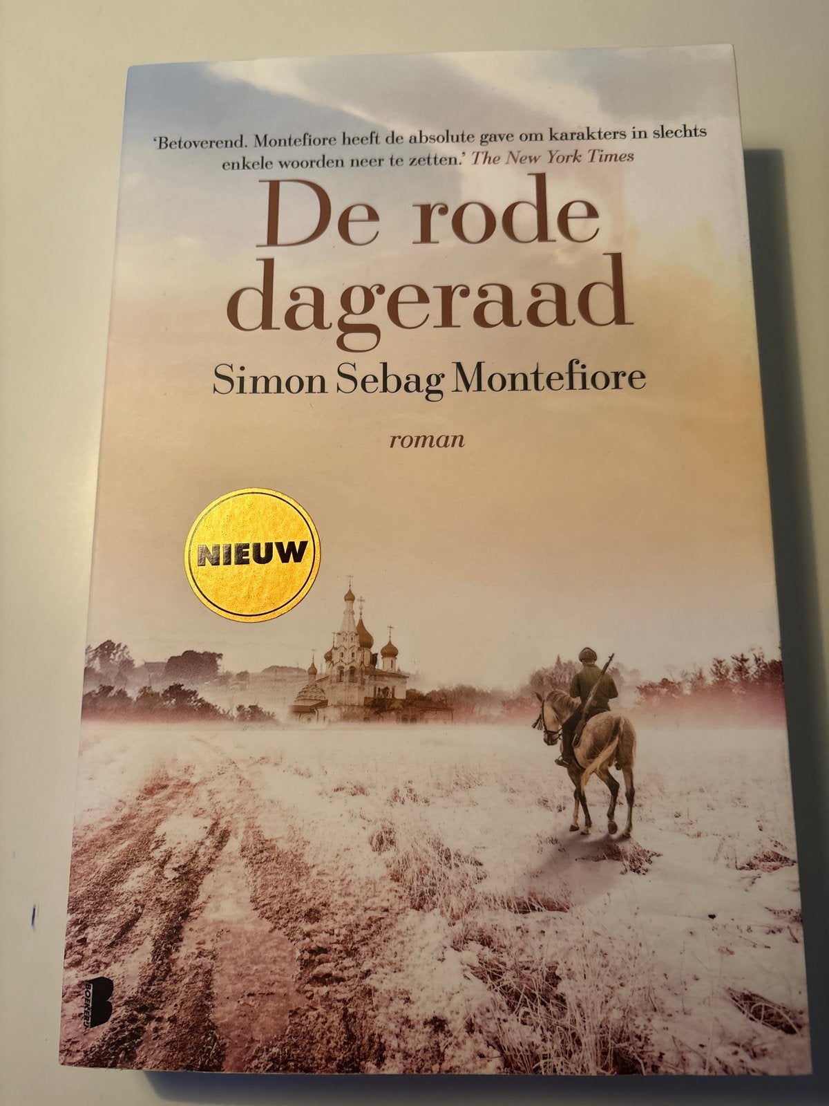 Simon Sebag Montefiore - De rode dageraad, Ophalen of Verzenden, Zo goed als nieuw, Nederland, Simon Sebag Montefiore
