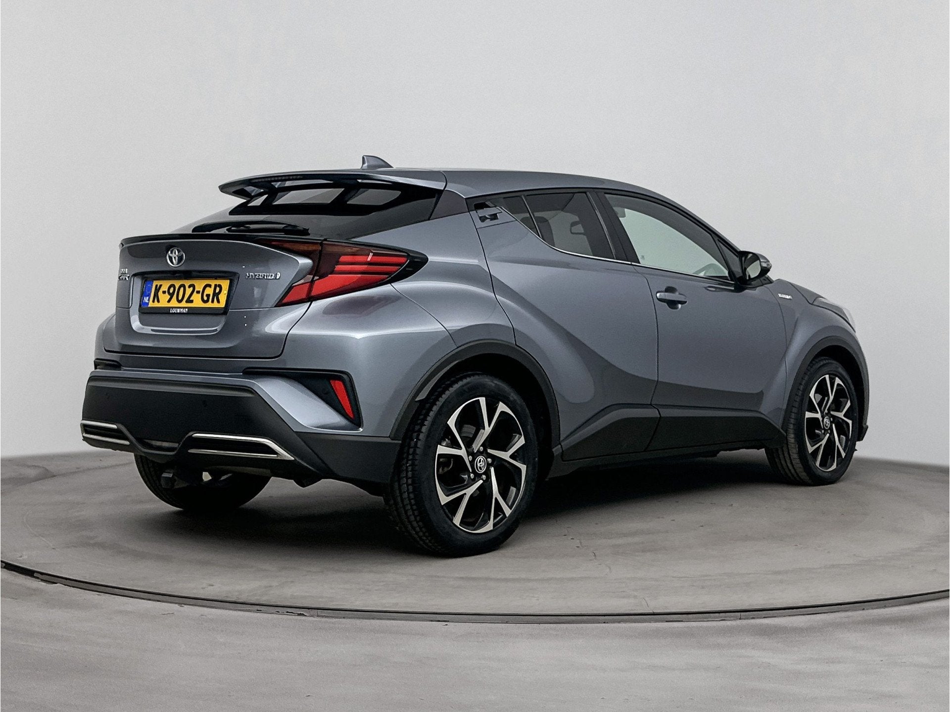 Toyota C-HR 2.0 Hybrid First Edition | Parkeersensoren V+A |, Auto's, 12 maanden, Stof, Euro 6, 4 cilinders