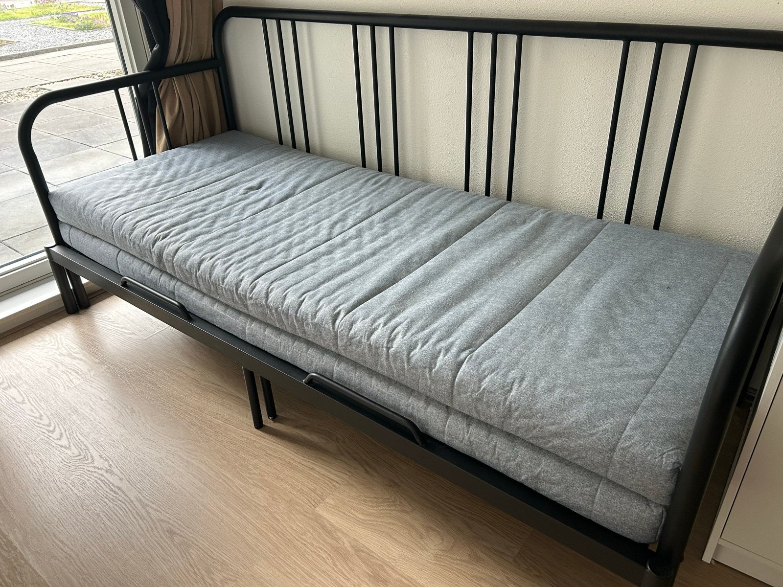 IKEA Utåker stapelbed/dagbed met Ågotnes matrassen, Ophalen, Gebruikt, Zwart, Tweepersoons